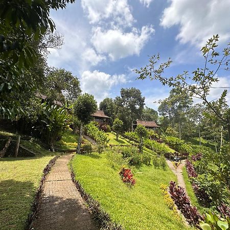 Sang Tirta Resort Penebel Buitenkant foto